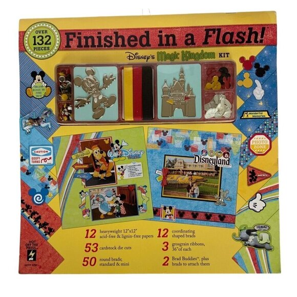 Disney Magic Kingdom 12x12 Scrapbook Kit Finished in a Flash Hot off Press - Picture 1 of 2